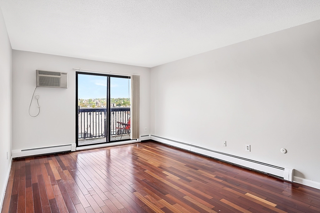 10 Williams St #55, Watertown, MA Photo #4