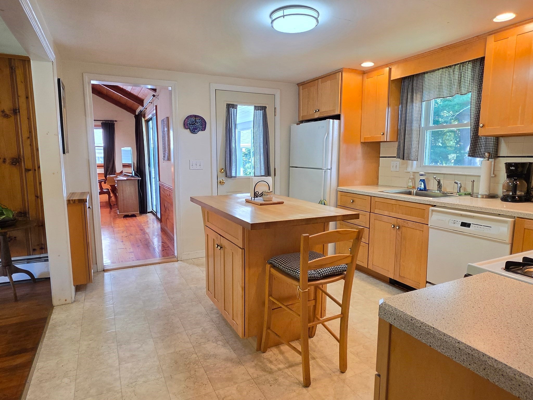 55 Pine Hill Rd, Ashland, MA, 55 Pine Hill Rd, Ashland, MA Photo #18