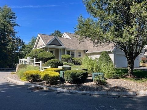 606 Alyssa Dr 606 Groveland MA 01834