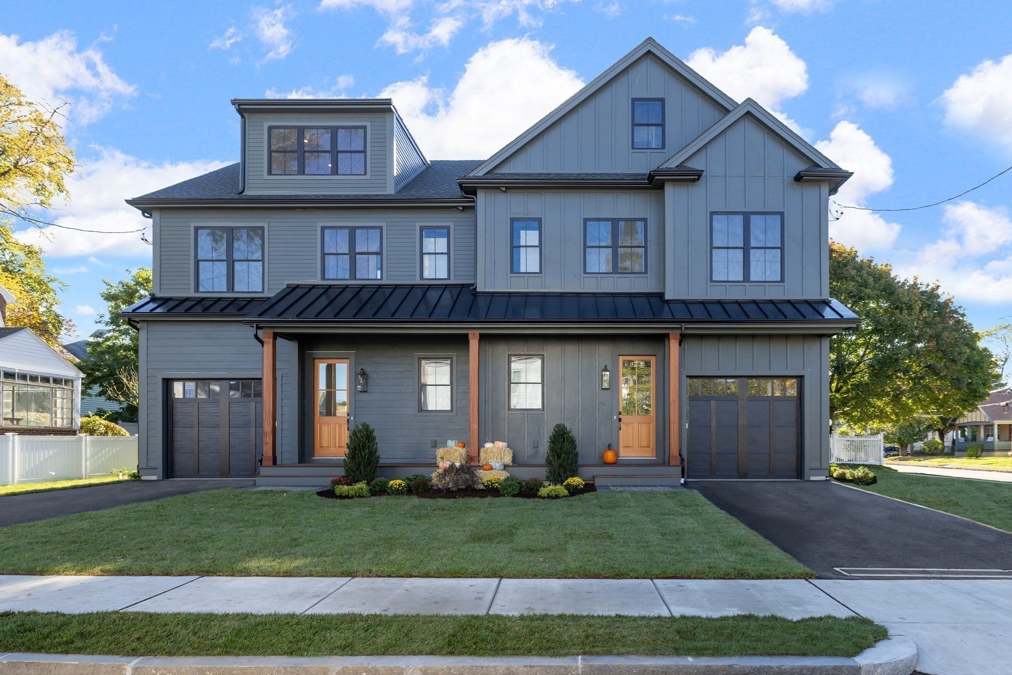3 Lawn Ave #1, Newton, MA Photo #1
