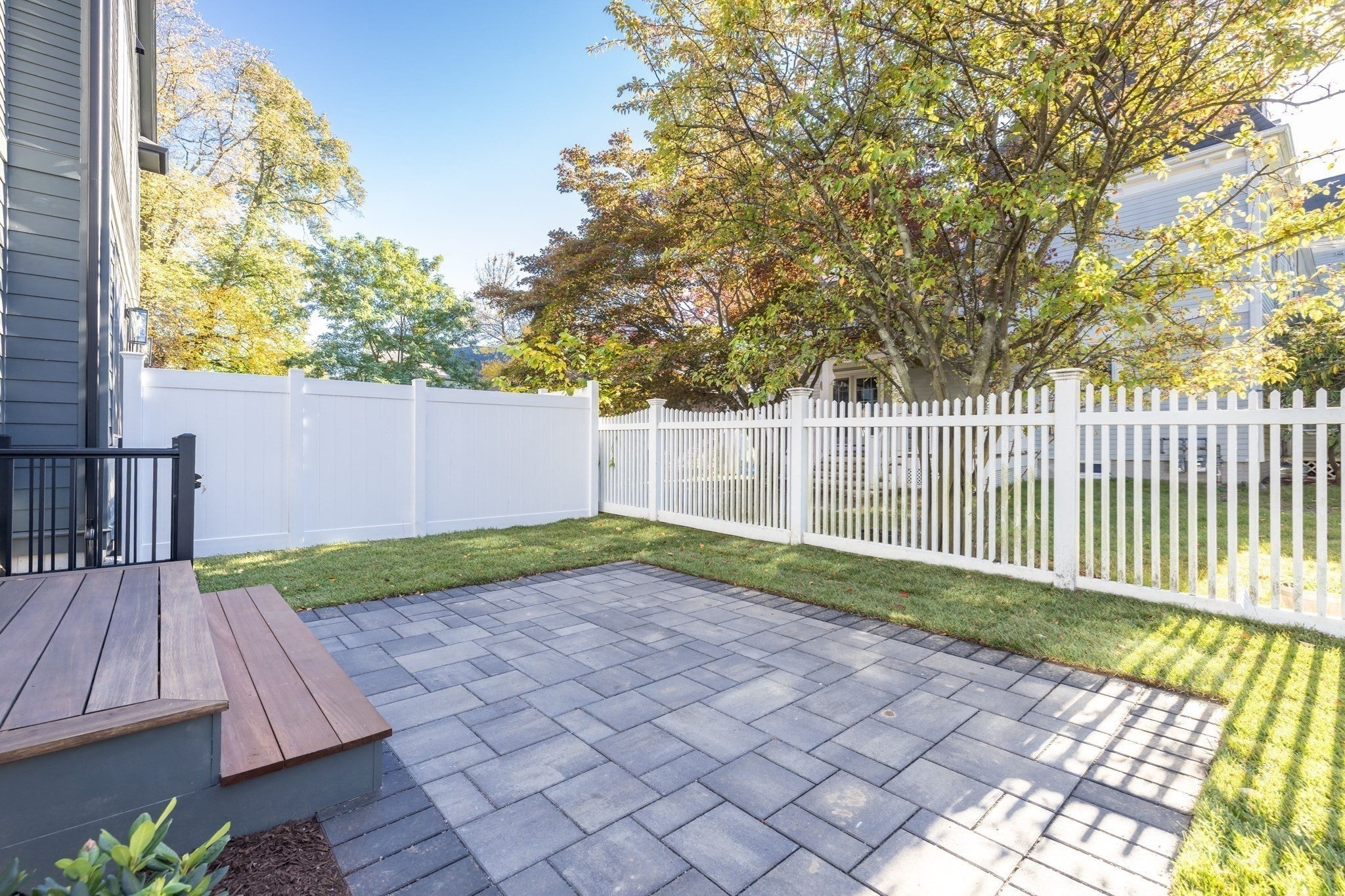 3 Lawn Ave #1, Newton, MA Photo #25