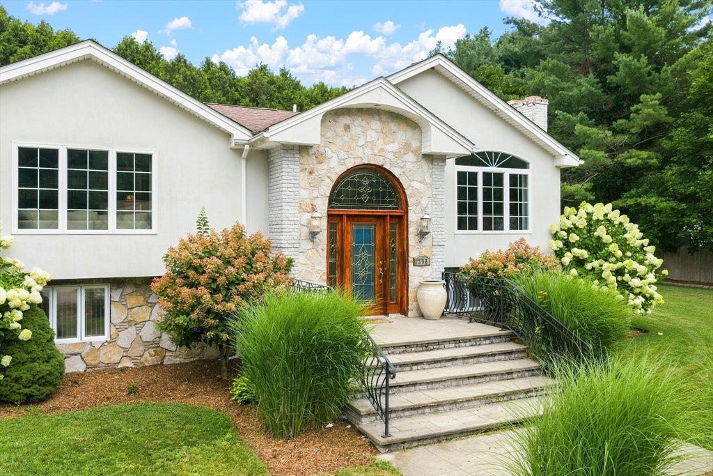 1298 Rebecca Rd