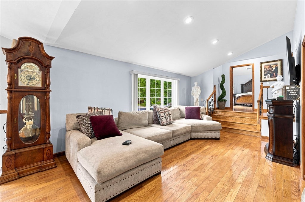 1298 Rebecca Rd, Dighton, MA, 1298 Rebecca Rd, Dighton, MA Photo #18