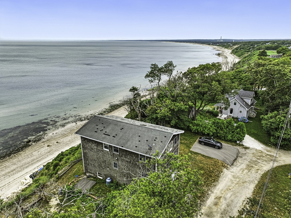 46 Nameloc Rd