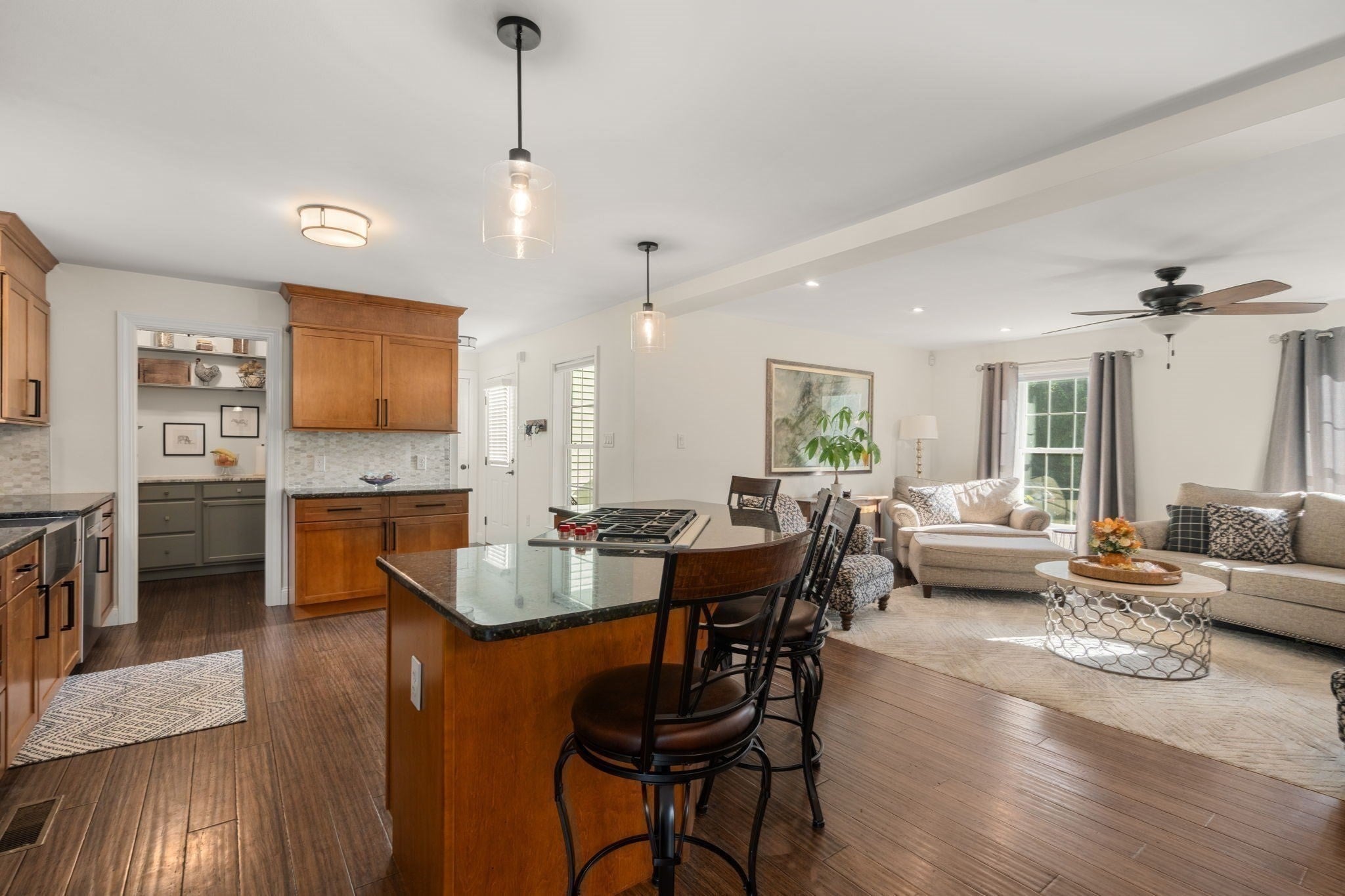 698 Walnut Plain Rd, Rochester, MA, 698 Walnut Plain Rd, Rochester, MA Photo #6