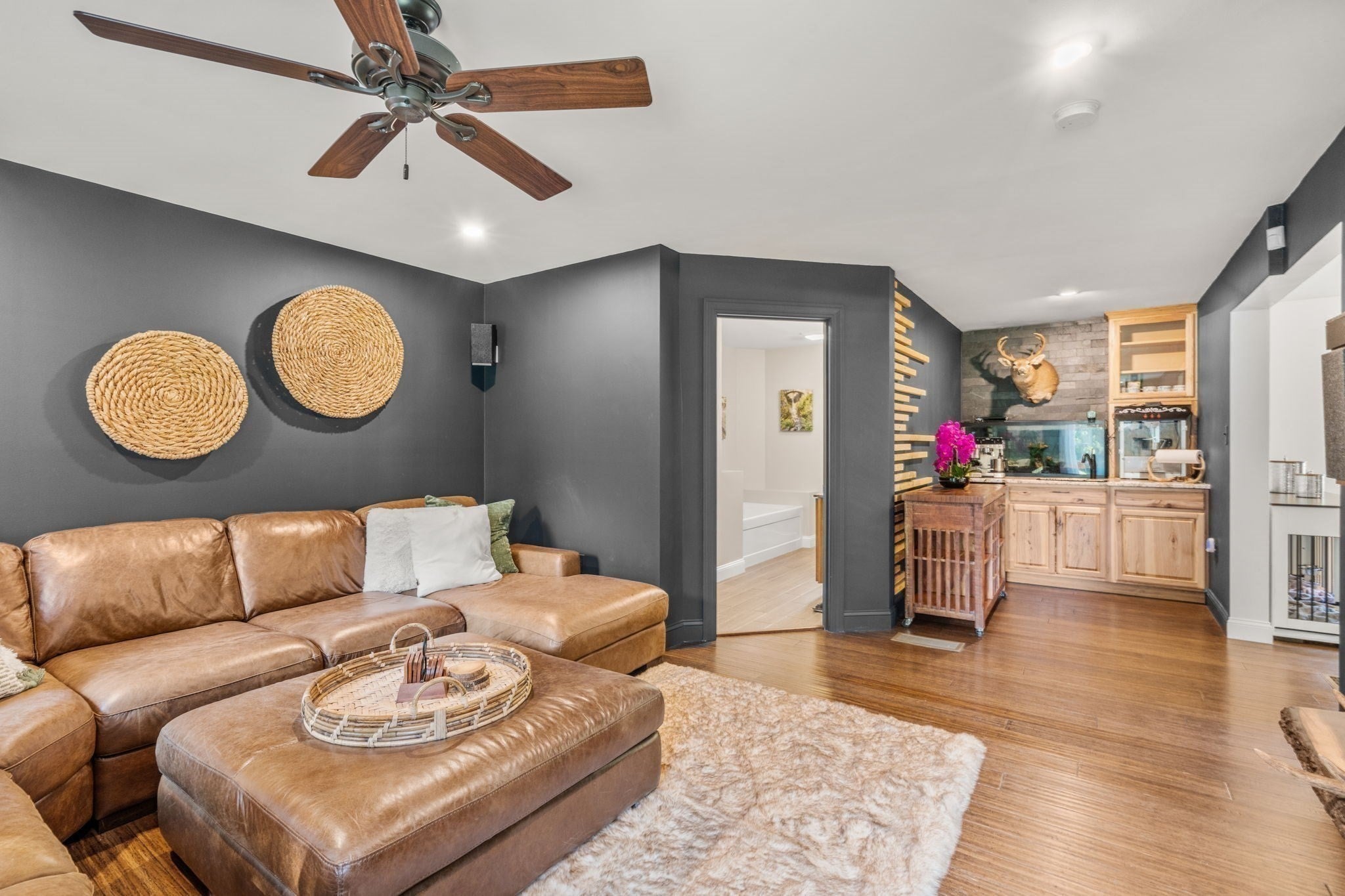 698 Walnut Plain Rd, Rochester, MA, 698 Walnut Plain Rd, Rochester, MA Photo #14