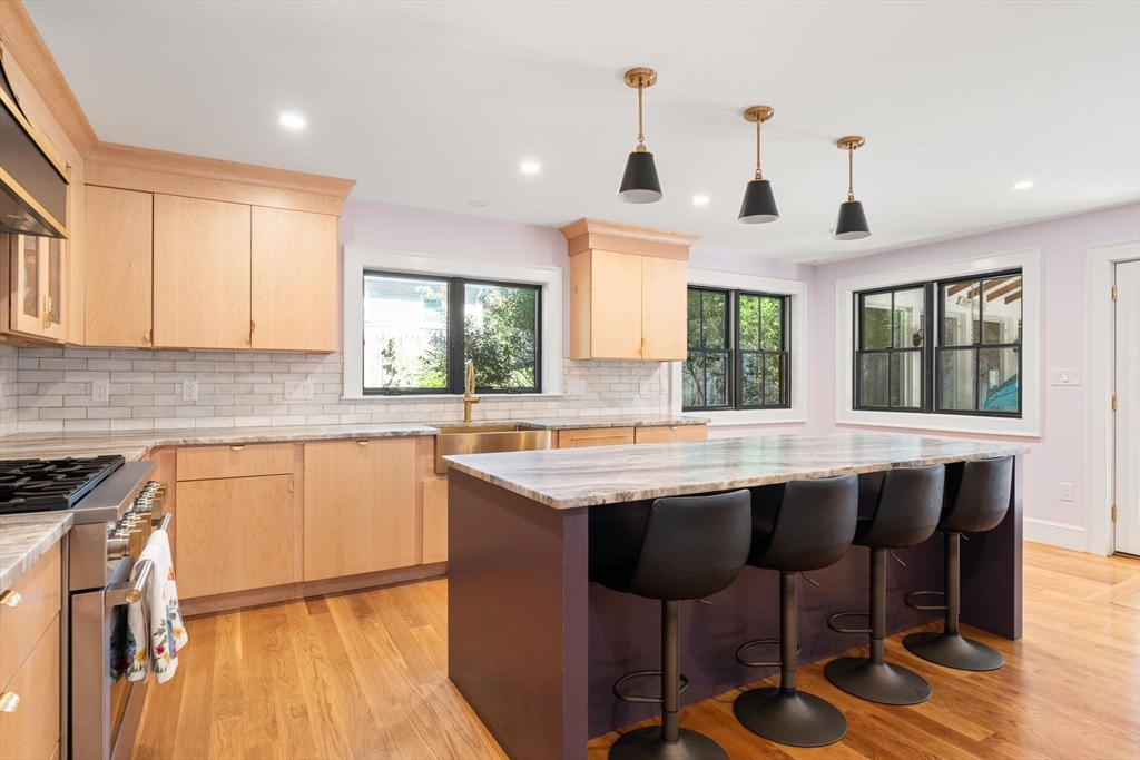 4 Dornell Rd