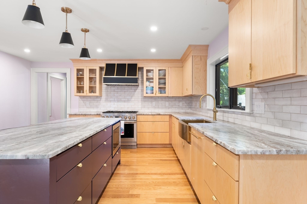 4 Dornell Rd