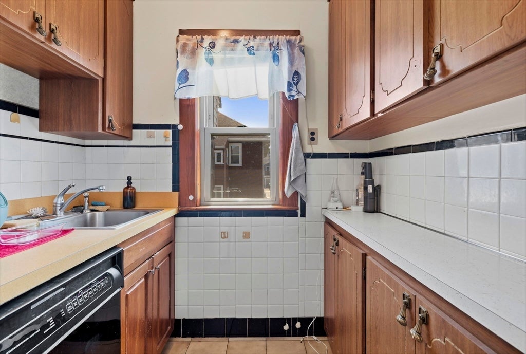 16 Newbern Ave #2, Medford, MA, 16 Newbern Ave #2, Medford, MA Photo #8