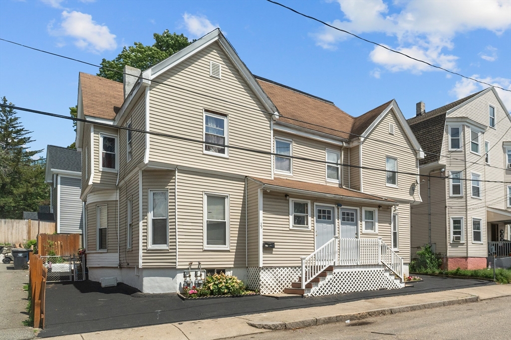 33-35 Nichols St