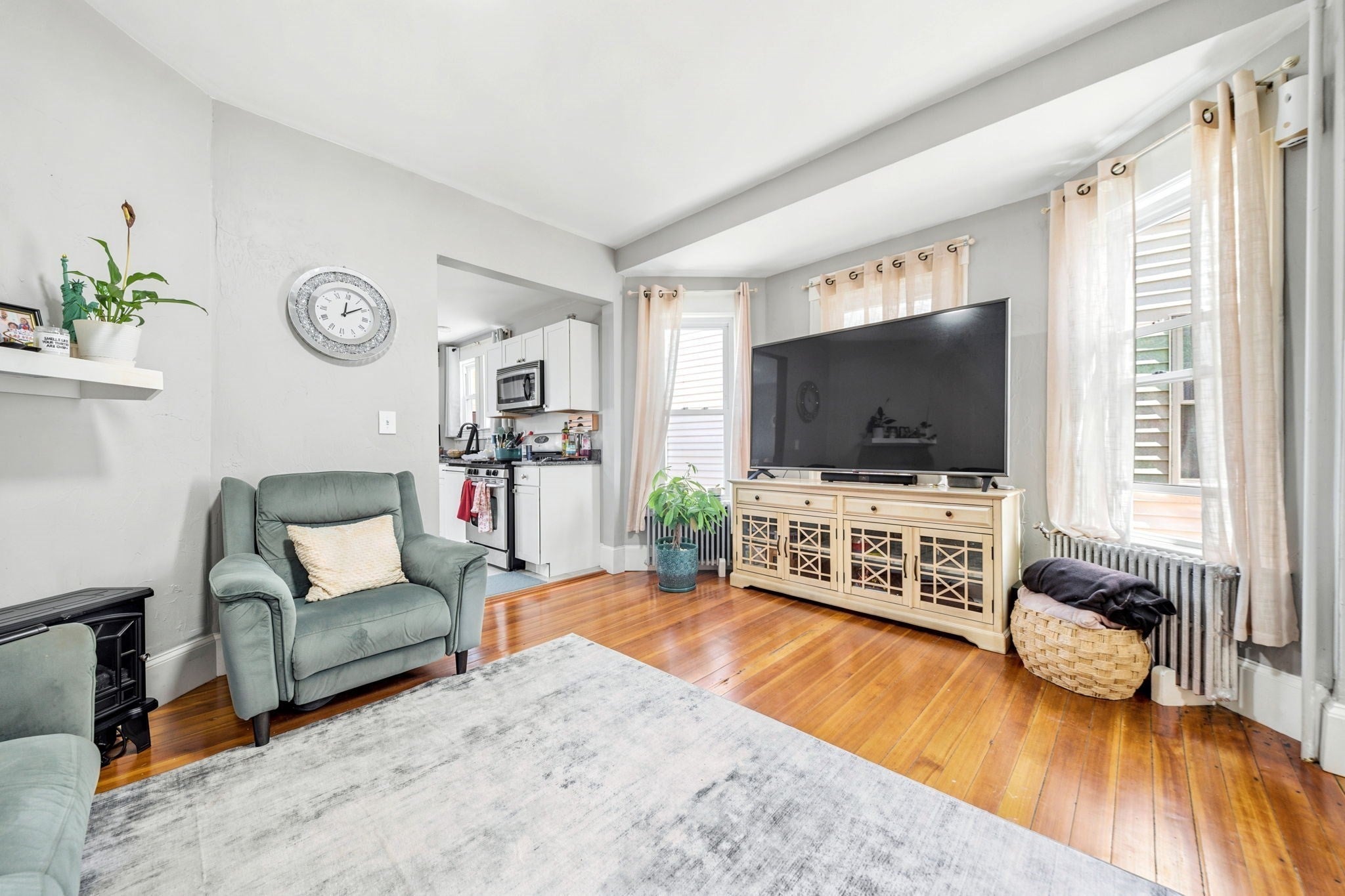 32 Irwin St #1, Winthrop, MA Photo #3