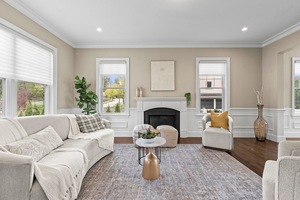 11 Fairhaven Rd