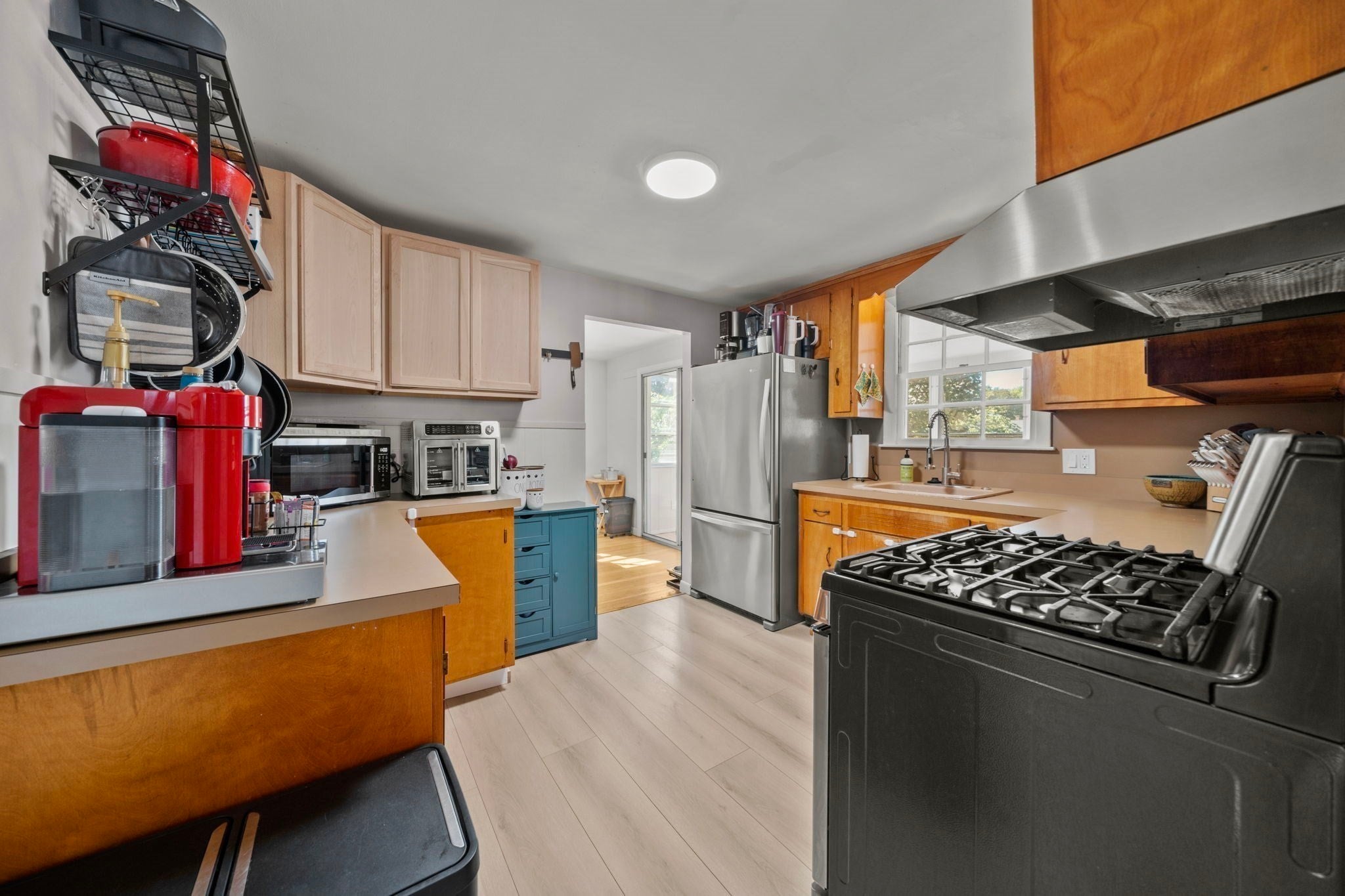 18 Thompson Ln, Lynn, MA Photo #15
