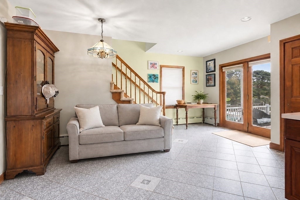 8 Castle Road, Nahant, MA, 8 Castle Road, Nahant, MA Photo #9