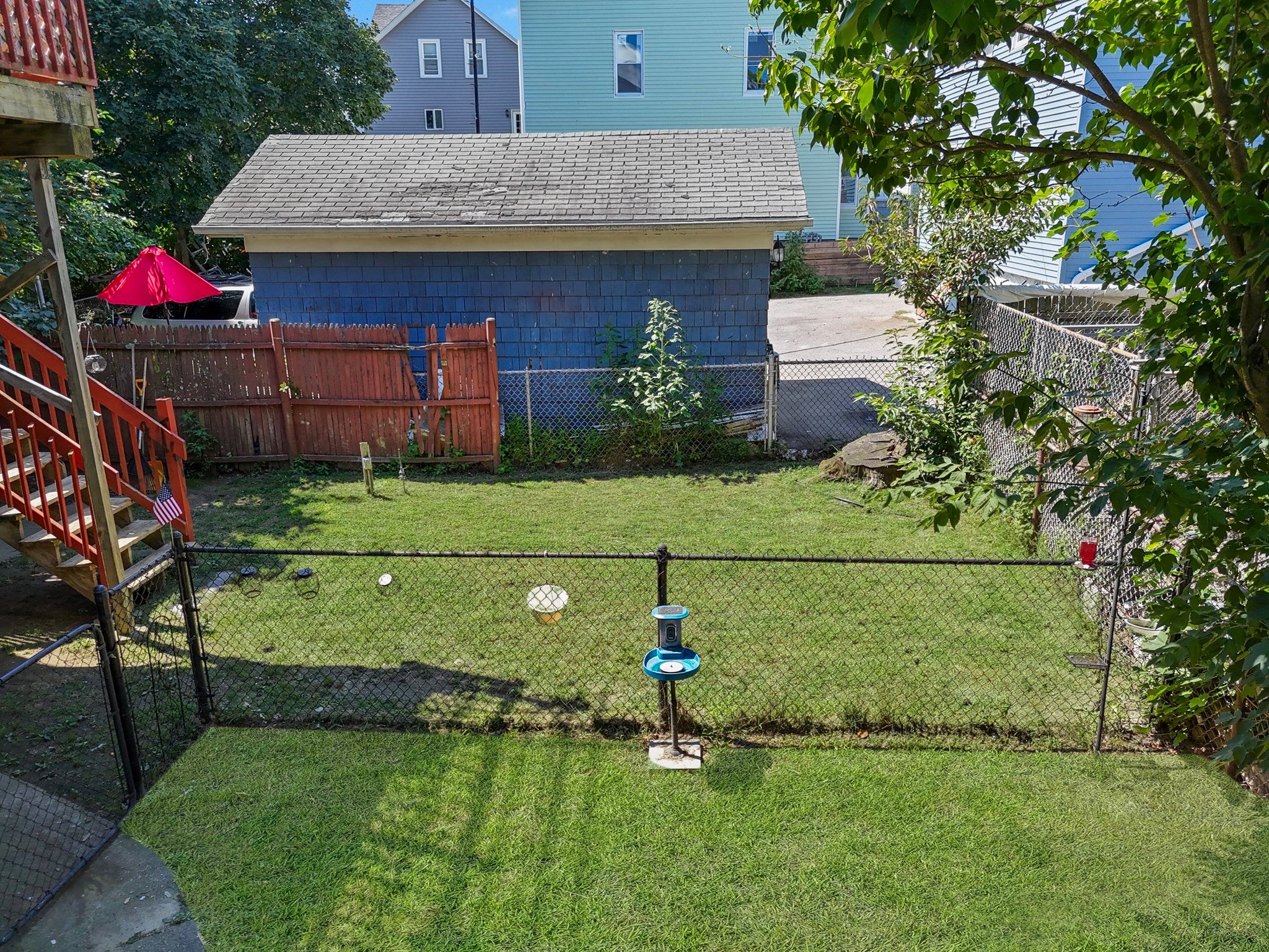 131 Foster St - Photo 3