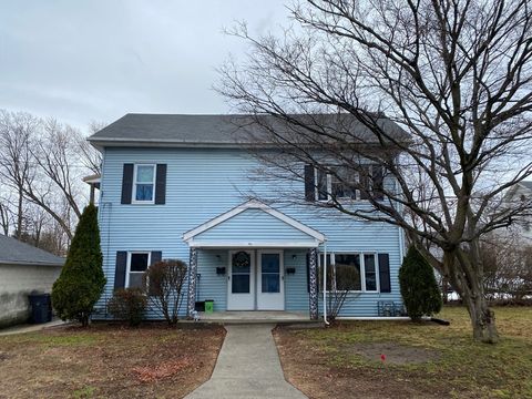 Photo of 42 R Jefferson St, Westfield, MA 01085 (MLS # 73485985)