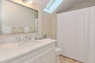 6 Highcroft Way #6, Hopkinton, MA, 6 Highcroft Way #6, Hopkinton, MA Photo #21