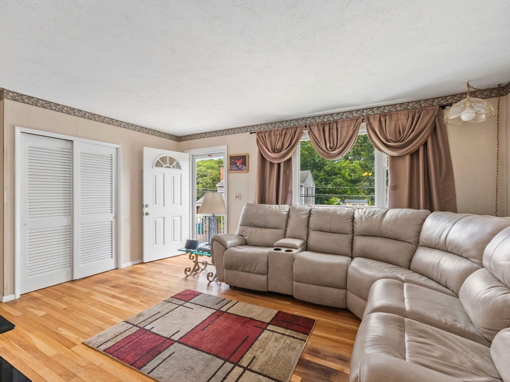 170 Verona St