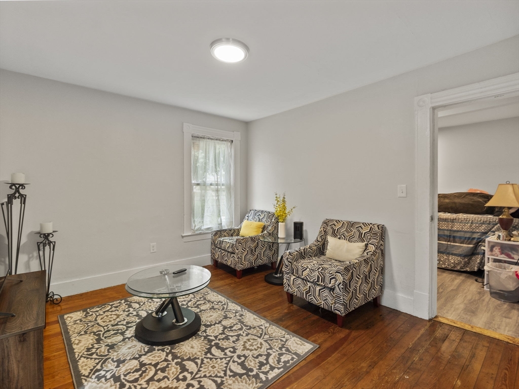 Brockton, Massachusetts 02301, United States, 11 Bedrooms Bedrooms, ,6 BathroomsBathrooms,Residential,Active,151275