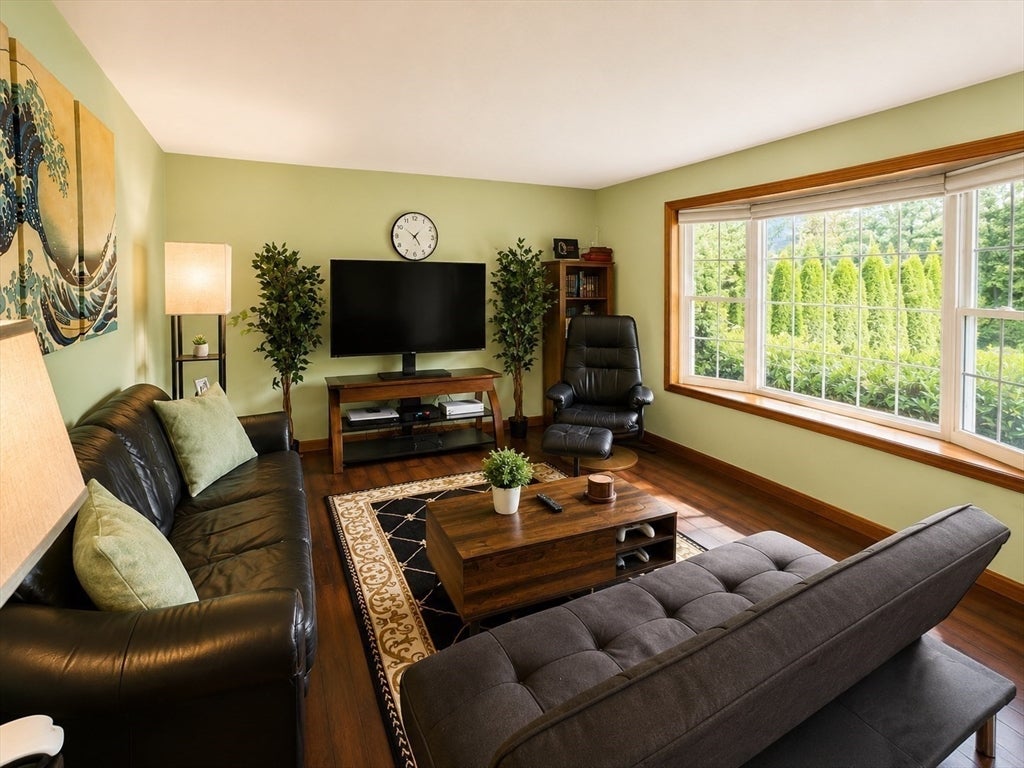 34 Old Plymouth St #34, East Bridgewater, MA, 34 Old Plymouth St #34, East Bridgewater, MA Photo #8
