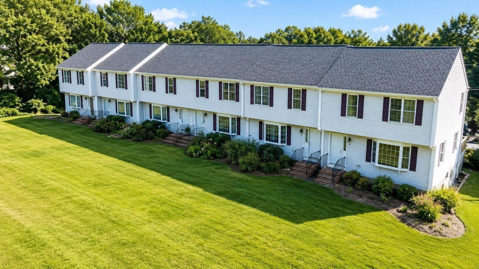 34 Old Plymouth St #34, East Bridgewater, MA Photo #1