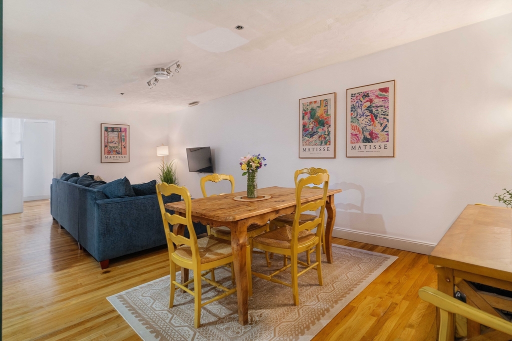 188 North 21