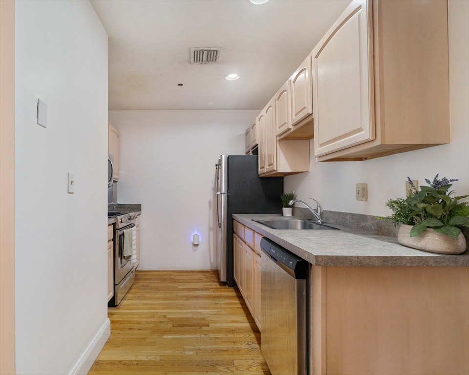 188 North 21