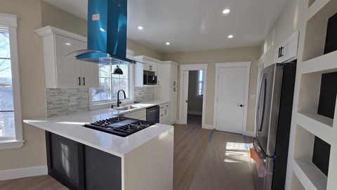 62 Wolcott 2 Malden MA 02148