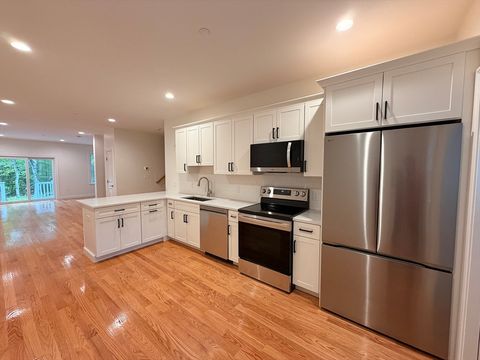 Photo of 711 Mount Hope St #11, North Attleboro, MA 02760 (MLS # 73520112)