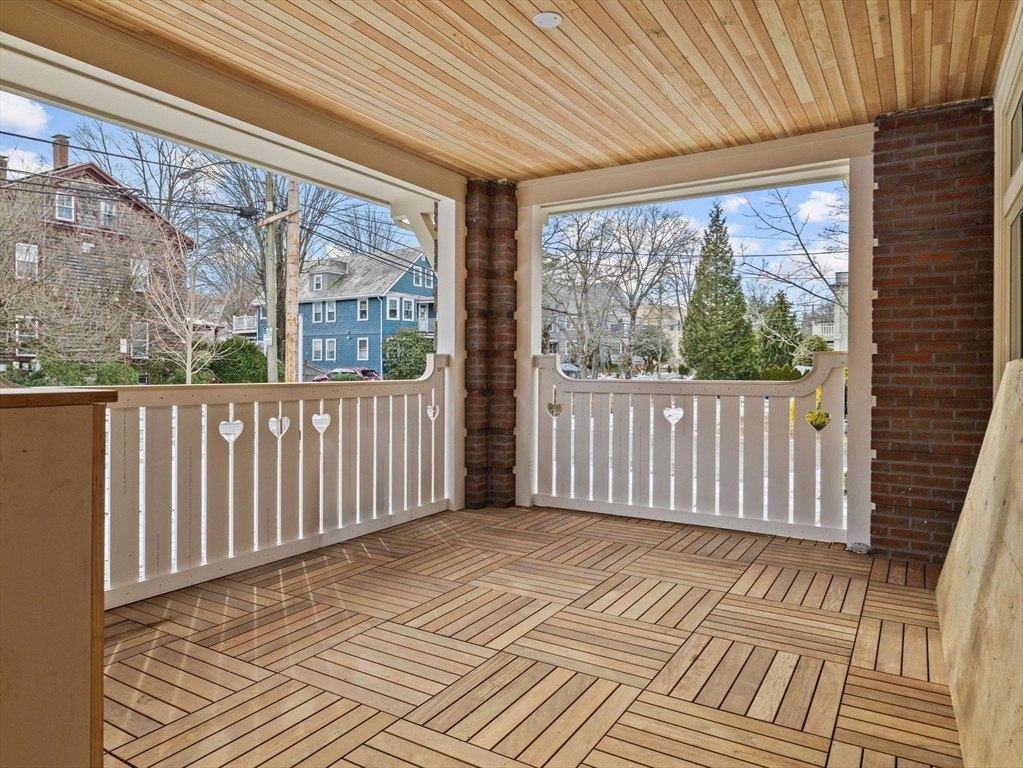 145 Warren St 1