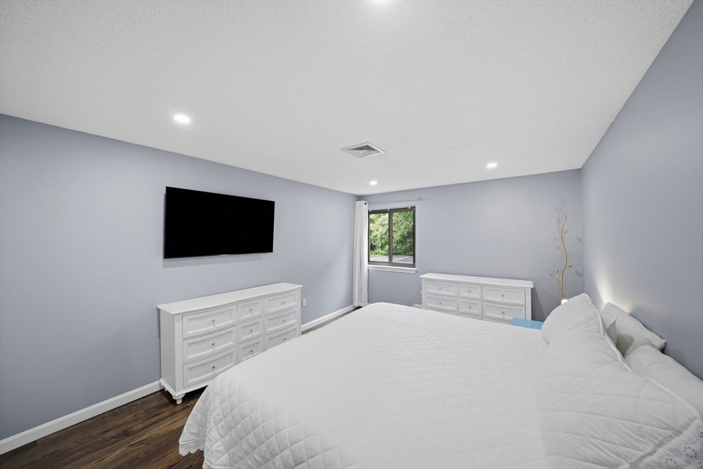 307 Amherst St #2, Nashua, NH, 307 Amherst St #2, Nashua, NH Photo #19
