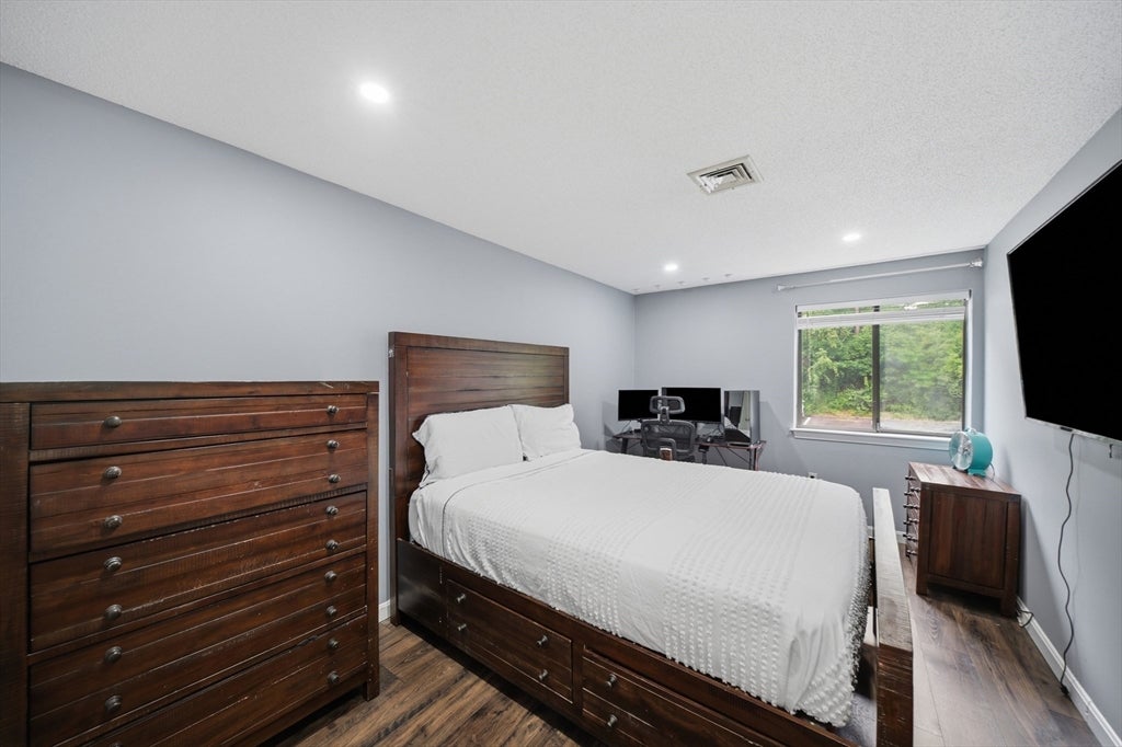 307 Amherst St #2, Nashua, NH, 307 Amherst St #2, Nashua, NH Photo #24