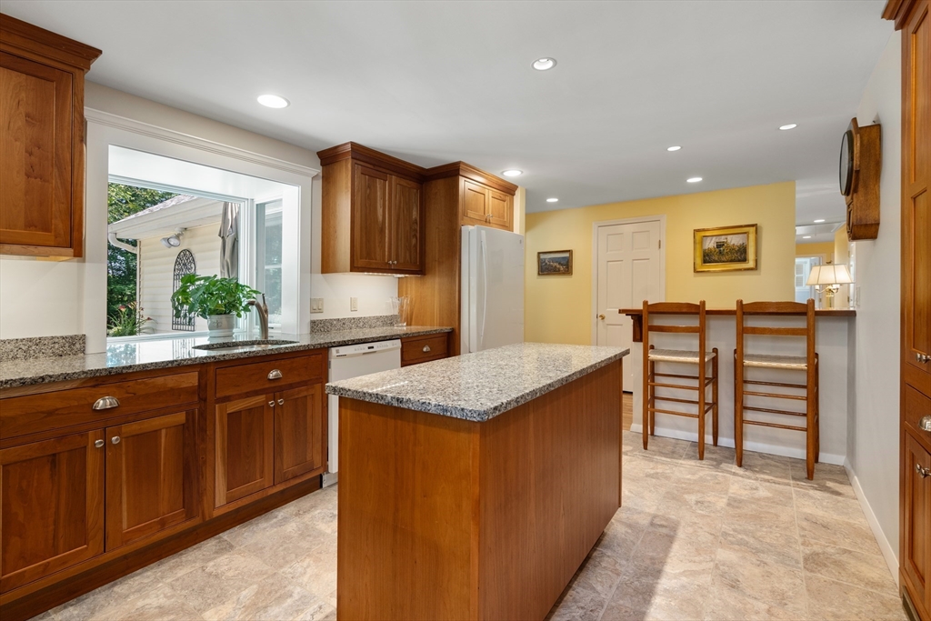 51 Claudette Cir
