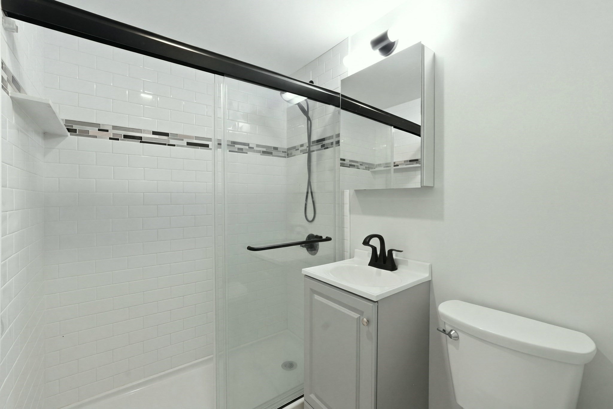 10 Mildred Ave, Worcester, MA, 10 Mildred Ave, Worcester, MA Photo #9