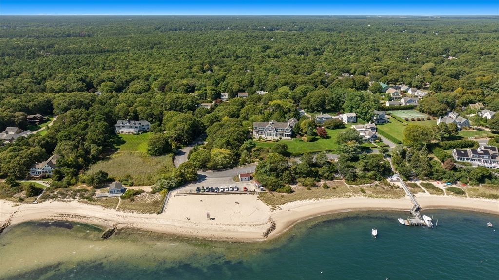 Barnstable, Massachusetts 02635, United States, 3 Bedrooms Bedrooms, ,2 BathroomsBathrooms,Residential,Active,142799