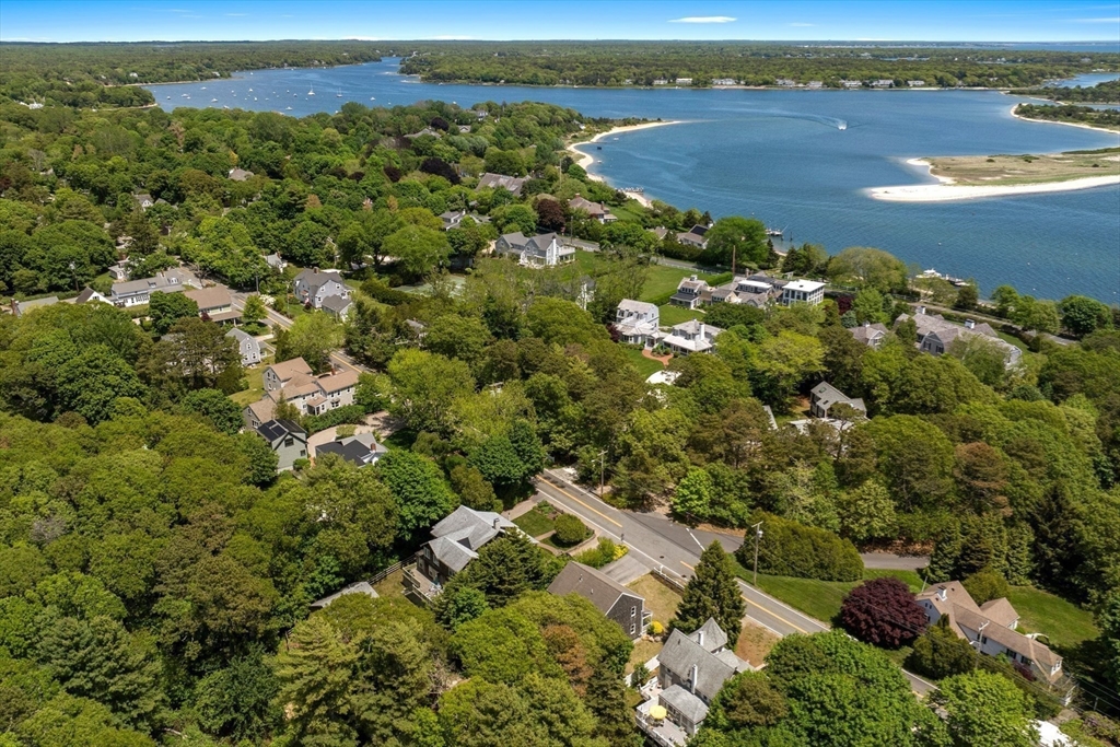 Barnstable, Massachusetts 02635, United States, 3 Bedrooms Bedrooms, ,2 BathroomsBathrooms,Residential,Active,142799