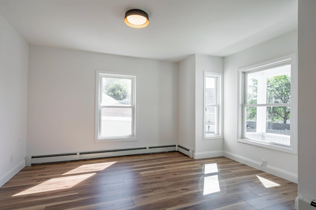 11 Millville St, Salem, NH Photo #16