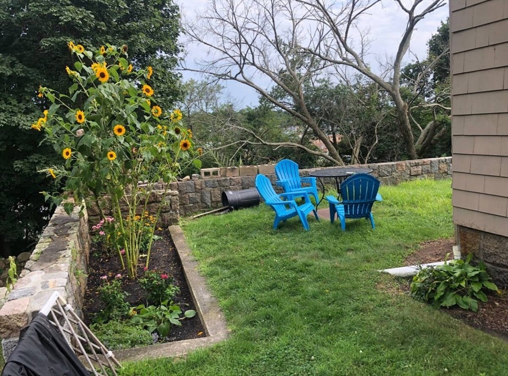 17 Silva Ct #1L, Gloucester, MA, 17 Silva Ct #1L, Gloucester, MA Photo #2