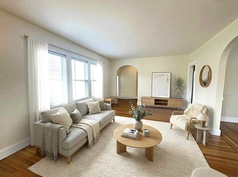 58 Rangeley Rd 58 Newton MA 02465