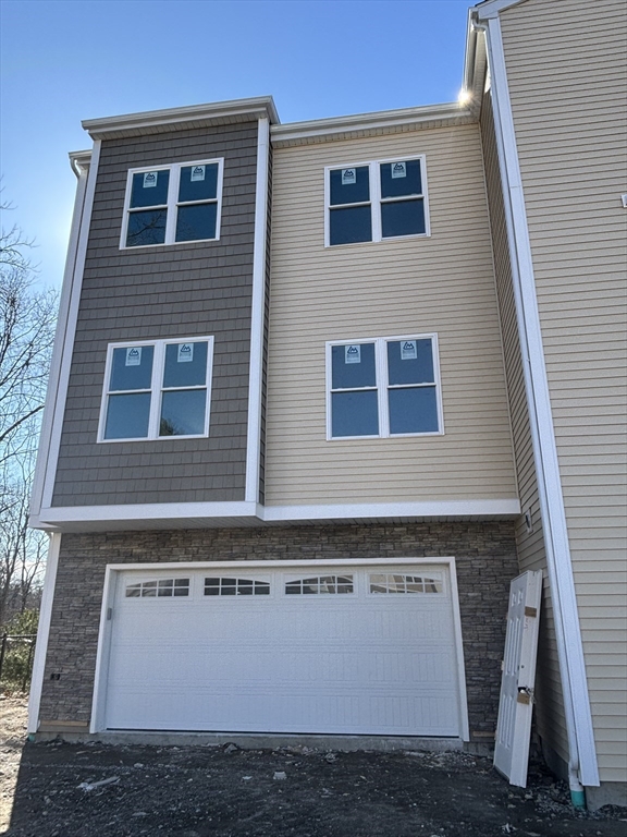 23 Dyer St 23
