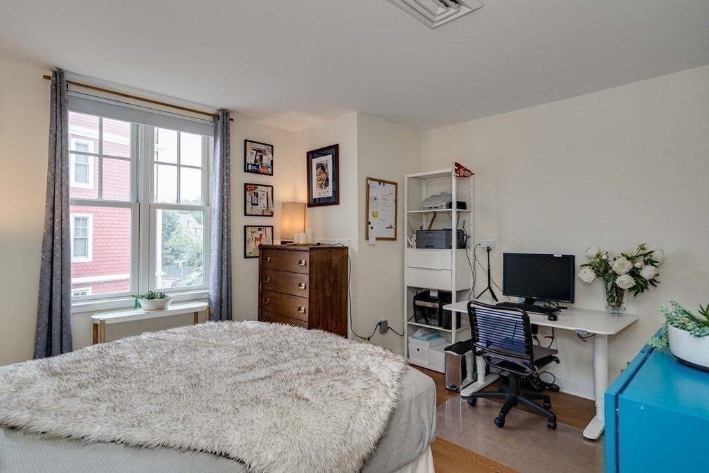 4040 Washington St #1, Boston, MA Photo #25