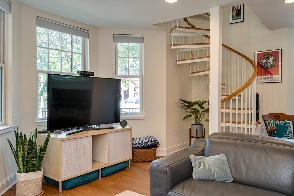 4040 Washington St #1, Boston, MA, 4040 Washington St #1, Boston, MA Photo #5