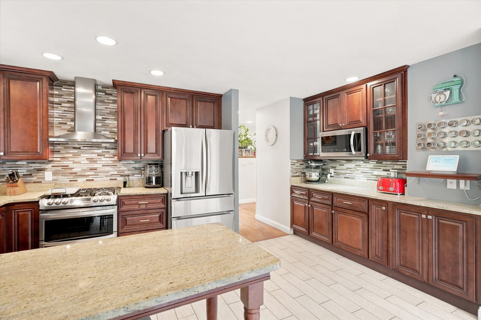 222 Bartholomew Street, Peabody, MA Photo #20
