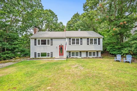 17 Colony Ave Bourne MA 02532