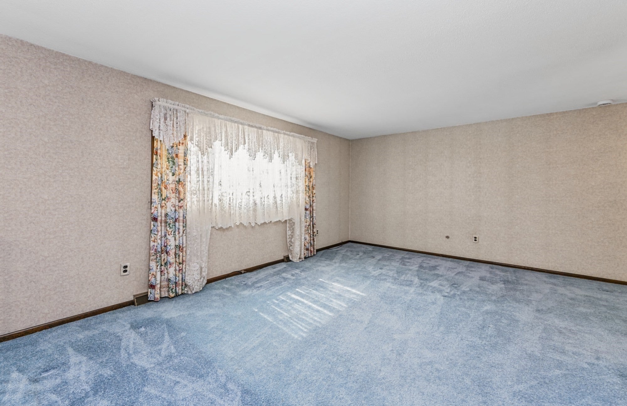 33 Nolte Road, Billerica, MA, 33 Nolte Road, Billerica, MA Photo #4