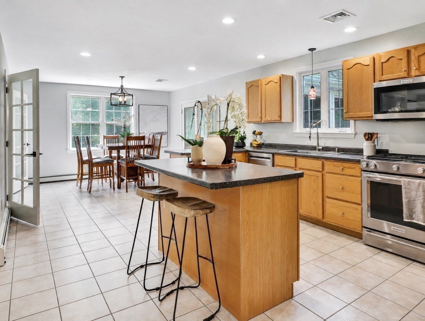 38 Parris Farm Rd, East Bridgewater, MA, 38 Parris Farm Rd, East Bridgewater, MA Photo #7