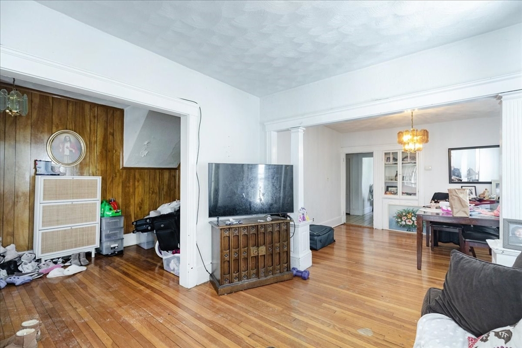 83 Calumet St, Revere, MA Photo #26