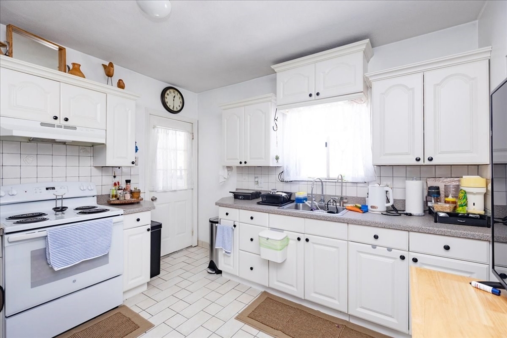 83 Calumet St, Revere, MA Photo #7