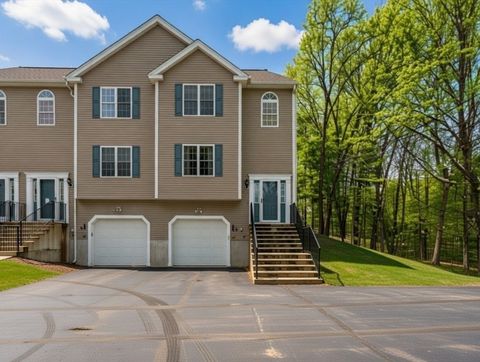 218 Hartford Ave E 218 Uxbridge MA 01569