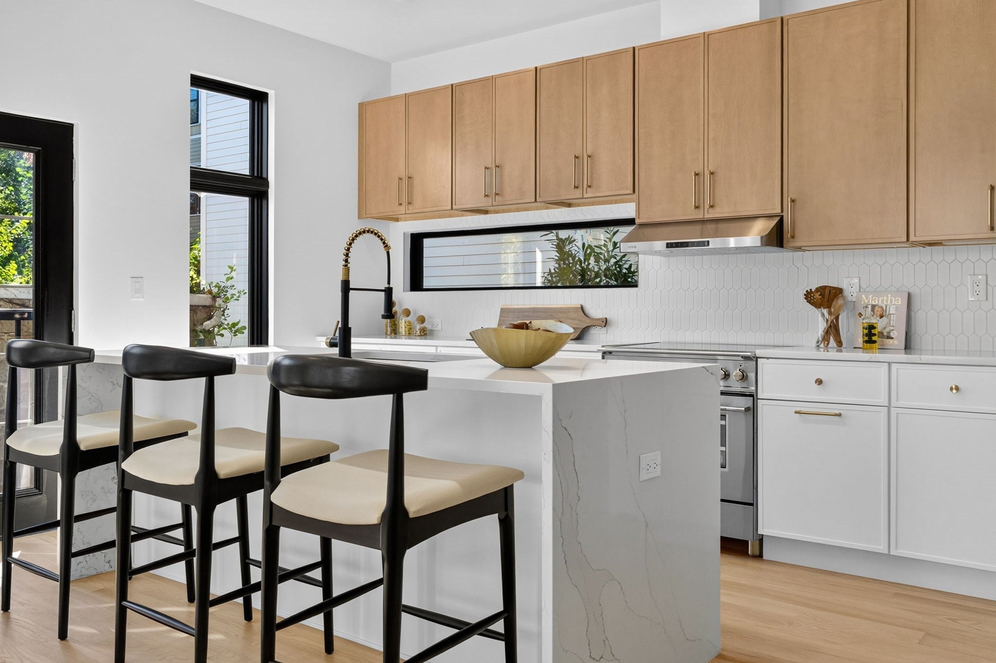 15 Clyde St #R, Somerville, MA, 15 Clyde St #R, Somerville, MA Photo #4